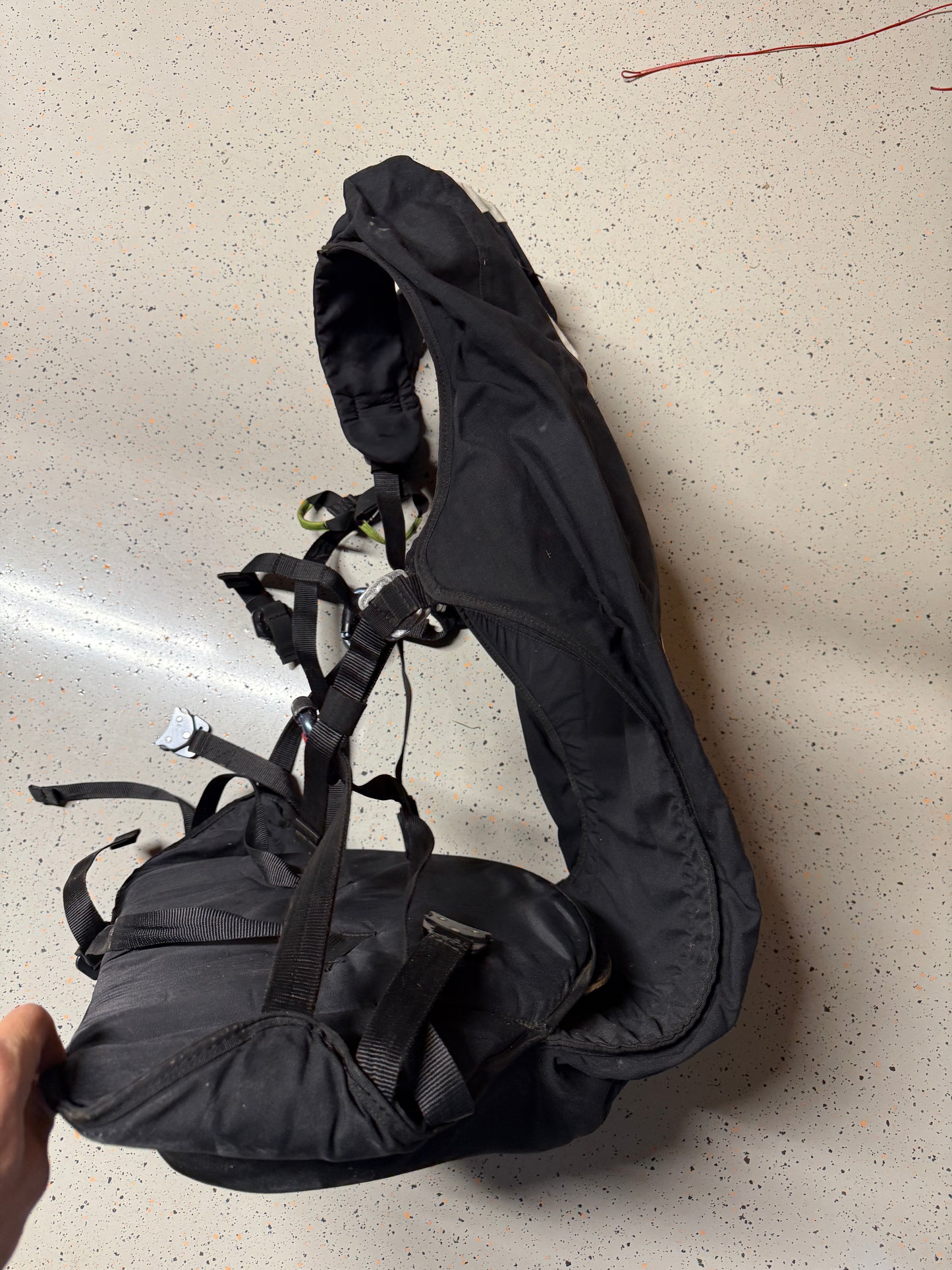 Groundhandling Paragliding Harness